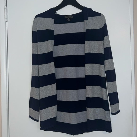 Vintage Mandees Navy and Gray Striped Hooded Cardigan Size M - Picture 2 of 6